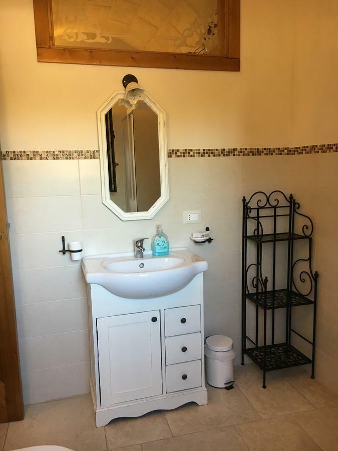 Il Trullo Di Giulietta Bed & Breakfast Impalata Luaran gambar